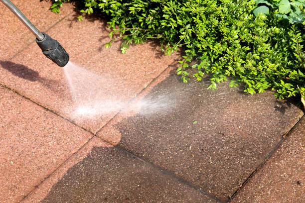Best Fence Pressure Washing  in Golden Hills, CA